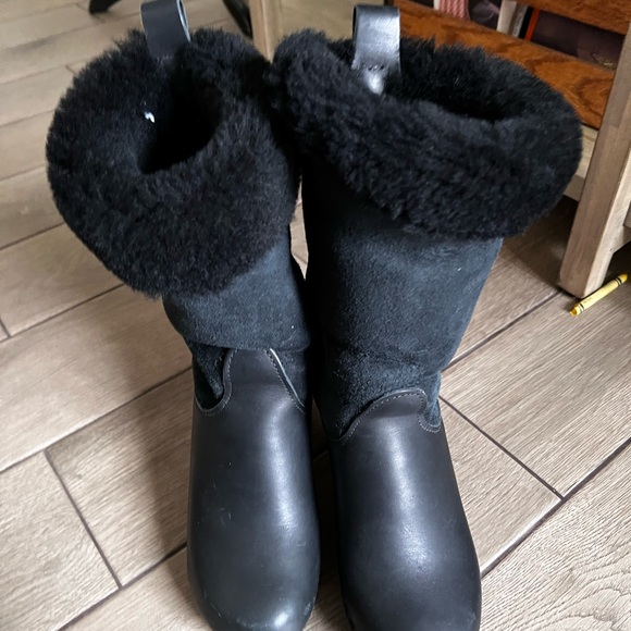 No.6 9" Pull On Shearling Clog Boot on High Heel in Black Suede on Black Base - Picture 6 of 9
